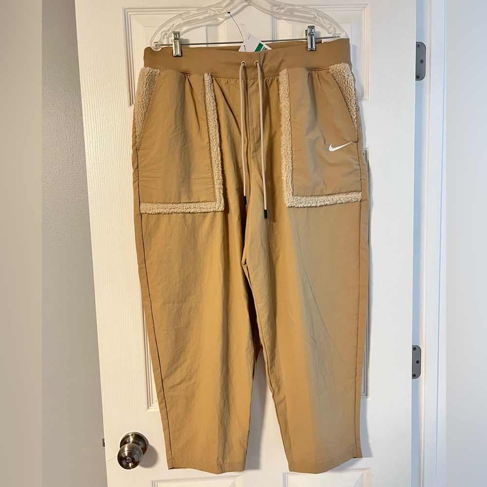 Nike Women’s Loose Fit High Rise Faux Fur Trim Nylon Pants - Size XL - NWT